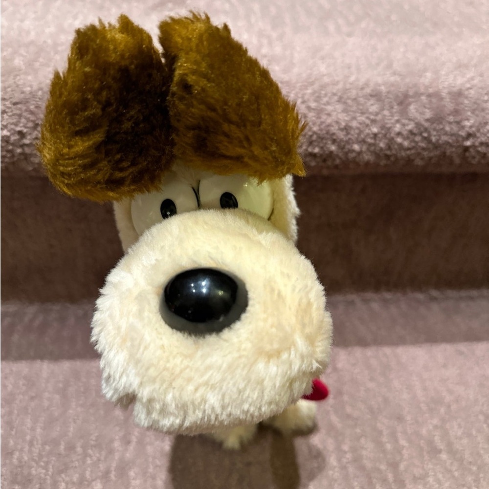 Vintage 1983 Dakin Odie stuffed animal / 1980s Garfield cartoon collectibles